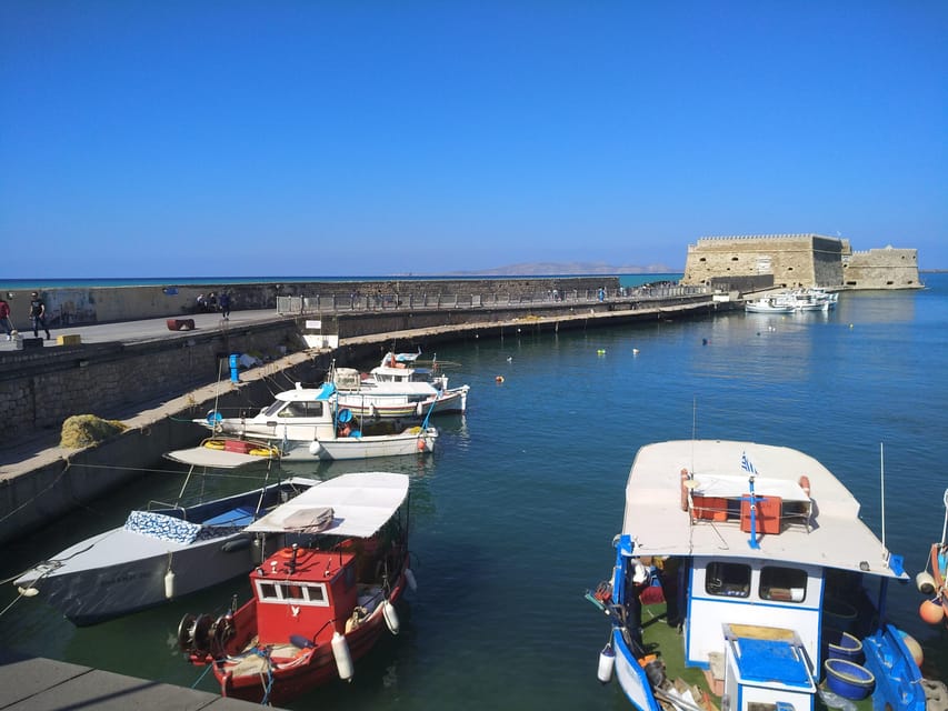 Heraklion: Sightseeing Tour with Greek Meze - Agios Minas Cathedral: when architecture tells you who mattered