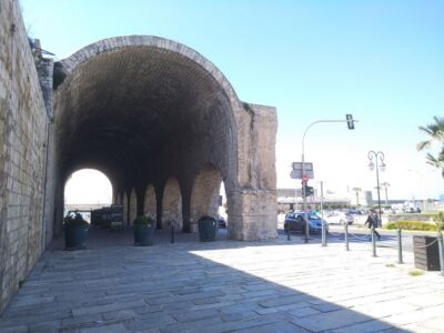 Heraklion: Walking city tour & Wine tasting - Georgiadis Park meeting: a clean start and an easy “where do I go?” answer