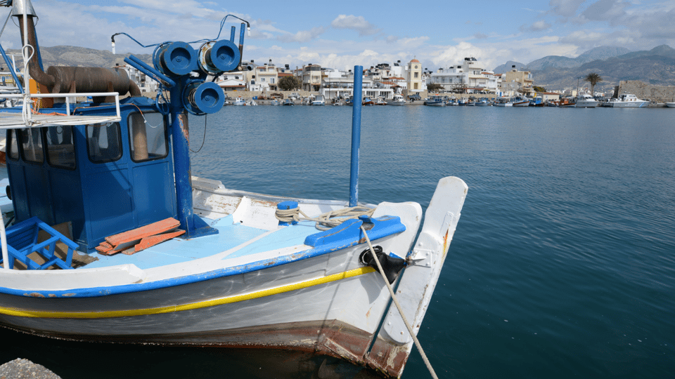Heraklion:Cruise to Chrissi island natural park with pick up - On-board lunch and drinks: what costs extra and how to budget it