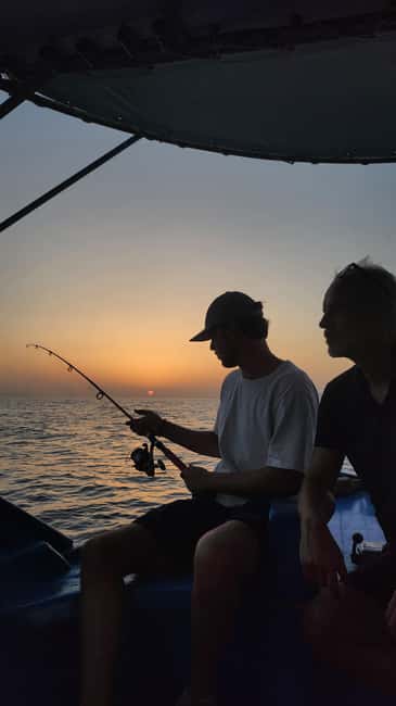Hersonissos: Agapi Fishing Trips Sunset Cruise - Drinks, fruit salad, and why the 4-hour format works