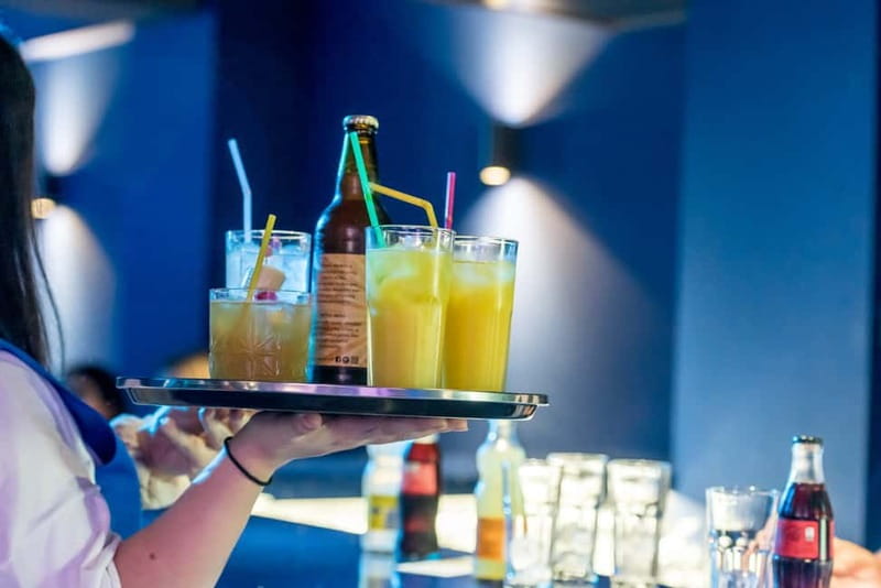 Hersonissos: Alar Spectacular Dinner Show - After the show: meet the artists or hit the DJ dance floor