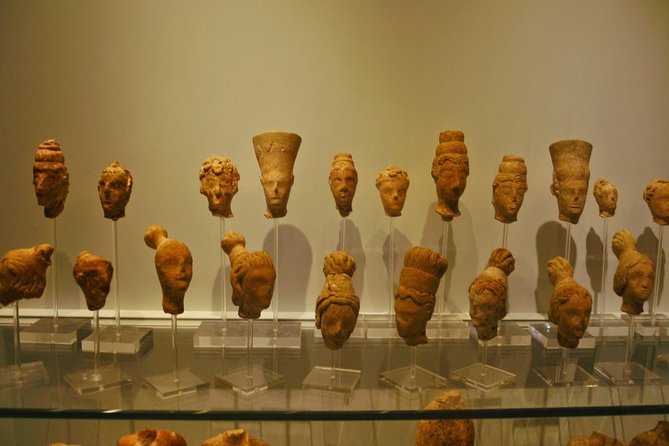 Hire a Licensed Tour Guide (Private Tour) - A 4-Hour Route That Hits Knossos and Heraklion Museum