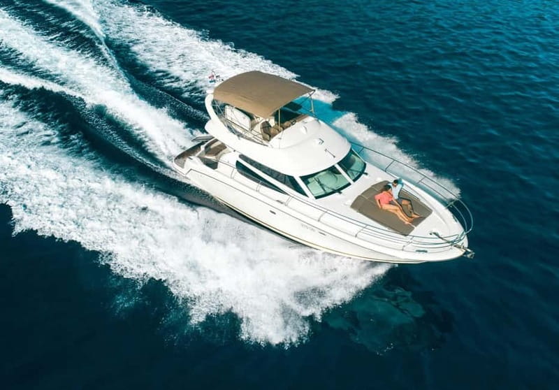 Ierapetra: Chrissi Island Luxury Yacht Cruise with Meal - Chrissi Island, First Bay: Beach Option or Swim from the Yacht