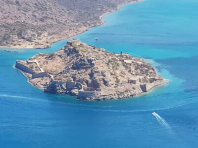 Island Spinalonga, Milatos Cave, Speedboat, OliveTasting - Pickup across Crete’s north coast: the orange Land Rover Discovery