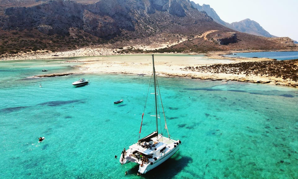 Kissamos: Balos & Gramvousa Luxury Catamaran Sailing Cruise - Luxury comfort on board: space, service, and included drinks