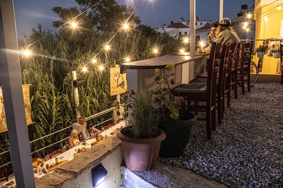 Kissamos: Greek Night with Buffet Dinner and Plate Smashing - The lesson layer: history of Cretan cuisine, not just a performance