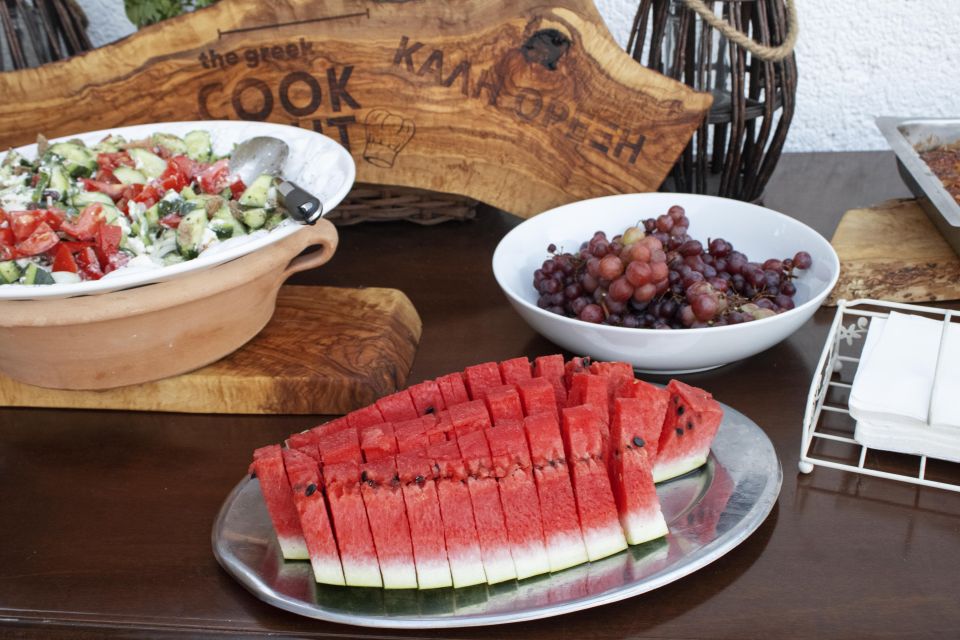 Kissamos: Greek Night with Buffet Dinner and Plate Smashing - Who should book Kissamos Greek Night (and who should skip it)