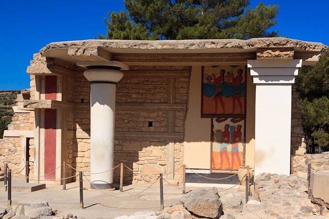 Knossos & Archaeological Museum Shared Guided Tour from Chania - Knossos and Heraklion in One Day: timing, value, and what fits