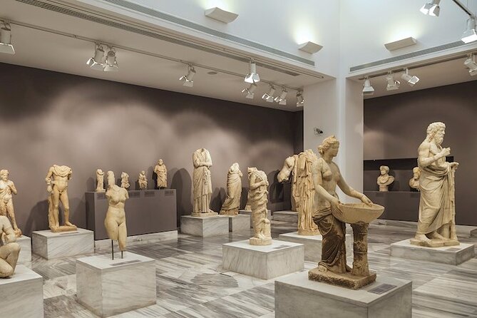 Knossos & Archaeological Museum Shared Guided Tour from Chania - Who this tour suits best (and who should think twice)