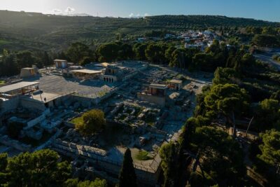 Knossos Cave of Zeus and Olive Oil Factory Full Day Private Tour - Knossos Palace: your first big hit of Minoan Crete