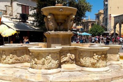KNOSSOS & HERAKLION CRETE, day professional guided coach tour - Knossos Palace tour (1h20 guided) with line-wait reality