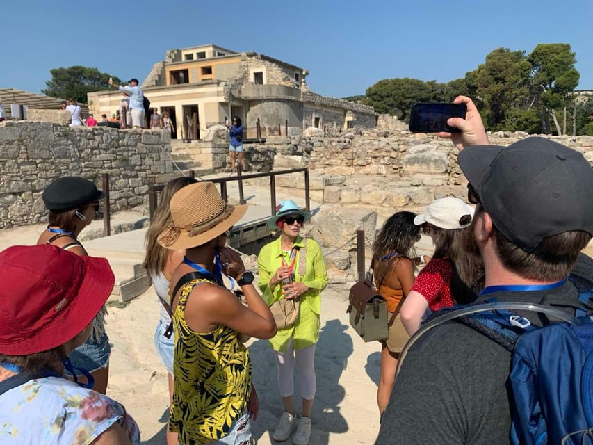Knossos: Labyrinth of Knossos Skip-the-Line Walking Tour - Meet-up, transfer, and getting your bearings quickly