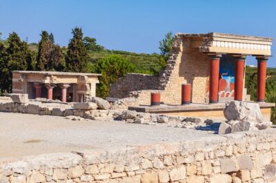 Knossos, Lasithi, Zeus Cave & Olive Mill Farm Combo Tour - Vidiani Monastery: a quiet courtyard before the big myths
