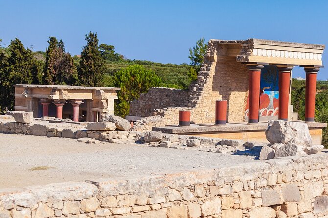 Knossos, Lasithi, Zeus Cave & Olive Mill Farm Combo Tour - Vidiani Monastery: a quiet courtyard before the big myths