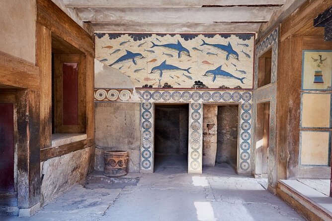 Knossos, Olive Grove, Winery - Distillery with Tastings & Lunch - Stironas distillery and oak-barrel wine: your raki education comes with tasting