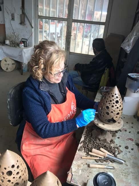 Knossos Palace and Pottery experience. Excursion Safari - Making your own pottery: what you’ll do (and what to expect)