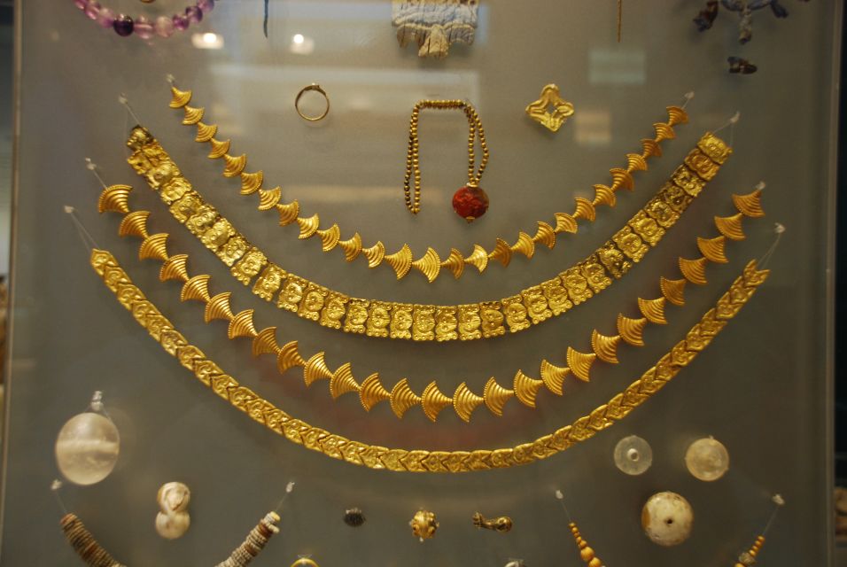 Knossos Palace & Archaeological Museum Private Tour - Key highlights you’ll feel right away