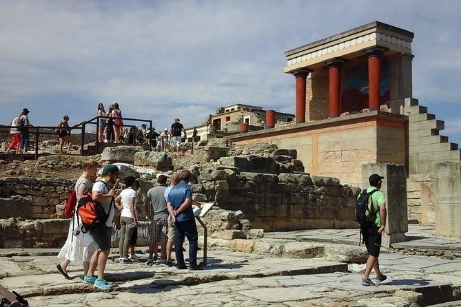 Knossos Palace Guided Walking Tour - Who this Knossos guided walking tour suits best