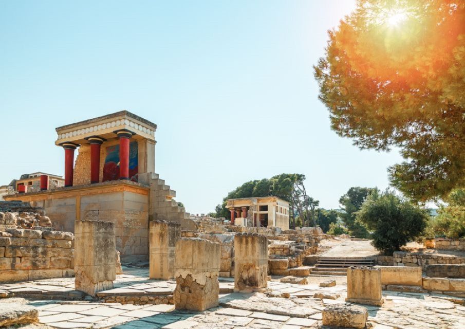 Knossos Palace & Heraklion City –Full-Day Tour from Rethymno - Knossos Palace: myths in restored rooms and how to use your time