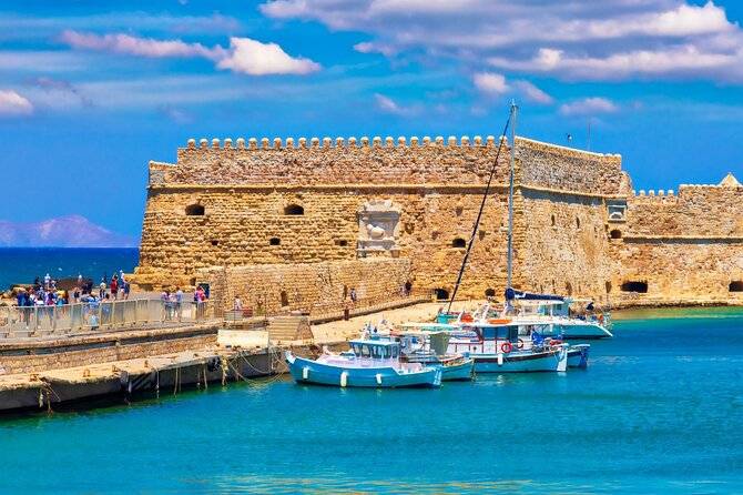 Knossos Palace & Historical Heraklion City Tour, with Old Market - The payoff: Knossos Palace with a guided tour and your own time