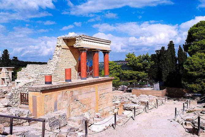 Knossos palace (Last minute booking - Skip The Line Ticket) - Your guided walk across Knossos’ biggest landmarks