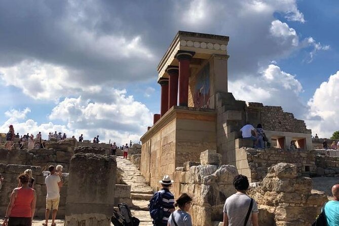 Knossos Palace ( Private Guided Tour ) - Price: what you’re paying for and why it can still feel fair