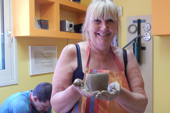 Koumoulia Ceramics / Ceramics courses - Inside Koumoulia: What the Pottery Course Feels Like