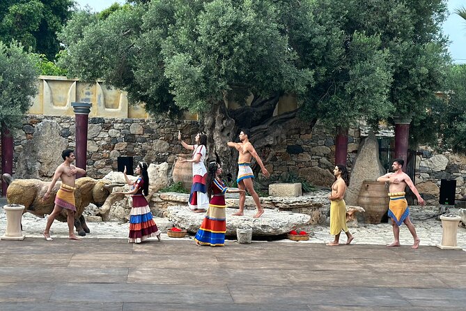 Minoan Day Experience - Why this show feels personal, not scripted