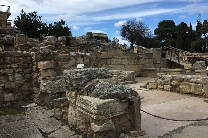 Palace of Knossos - Early Morning Ticket and avoid crowds - Should you book the early Knossos skip-the-line tour?