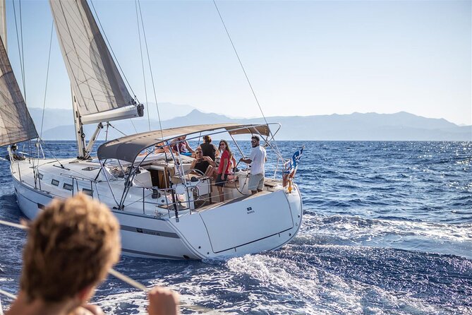 Private Luxury Sailing Trips to Dia Island - The 6-hour rhythm: sailing first, then time to swim and fish