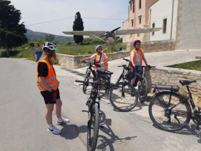 Rethymno: Guided e-Bike Tour on Mili Gorge and soft drinks - Meeting Point, gear, and the small-group vibe