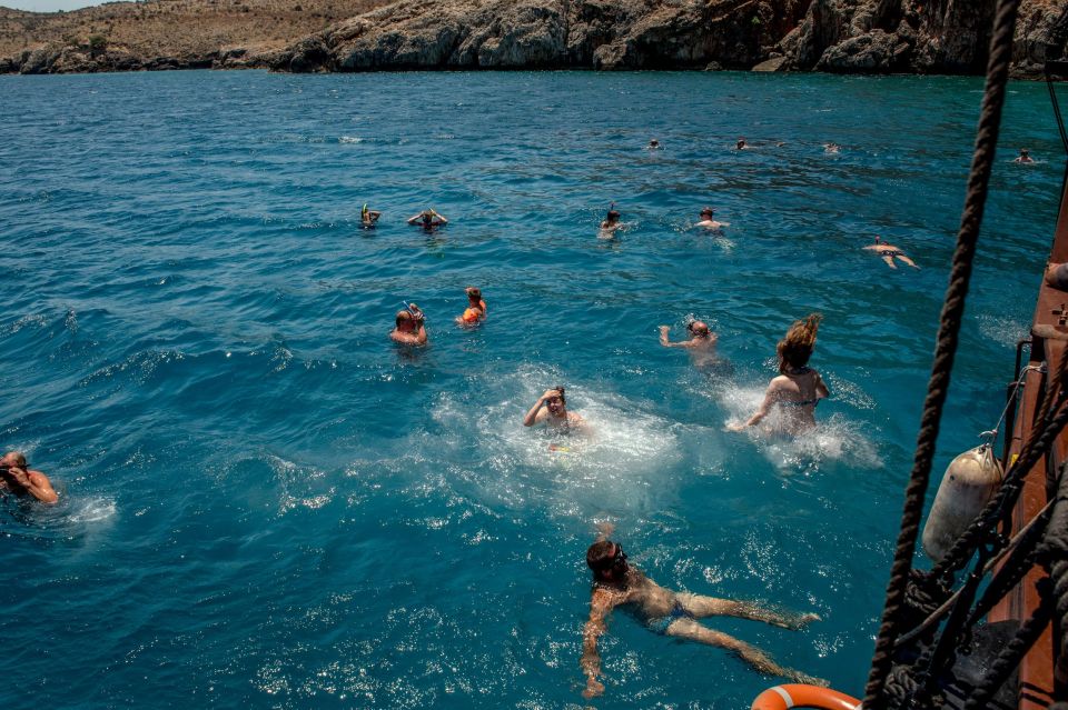 Rethymno: Mini Pirate Boat Cruise with Swimming Stop - Who Should Book This Pirate Boat Cruise in Rethymno