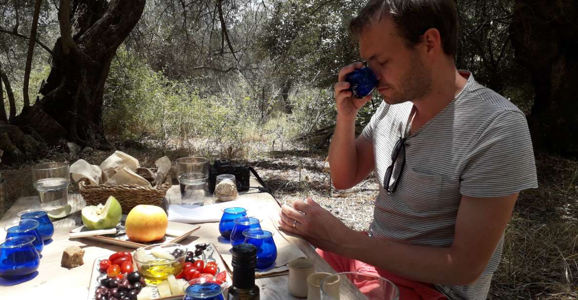 Rethymno: Olive Oil Tasting with Cretan Food Pairing - Cretan food pairing: why the same oil can taste totally different