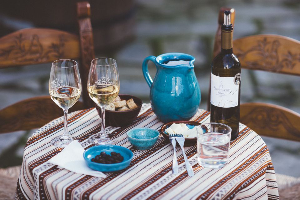 Rethymno: Private Winery & Olive Oil Tasting Tour with Lunch - Limoncello or raki: the Crete finale