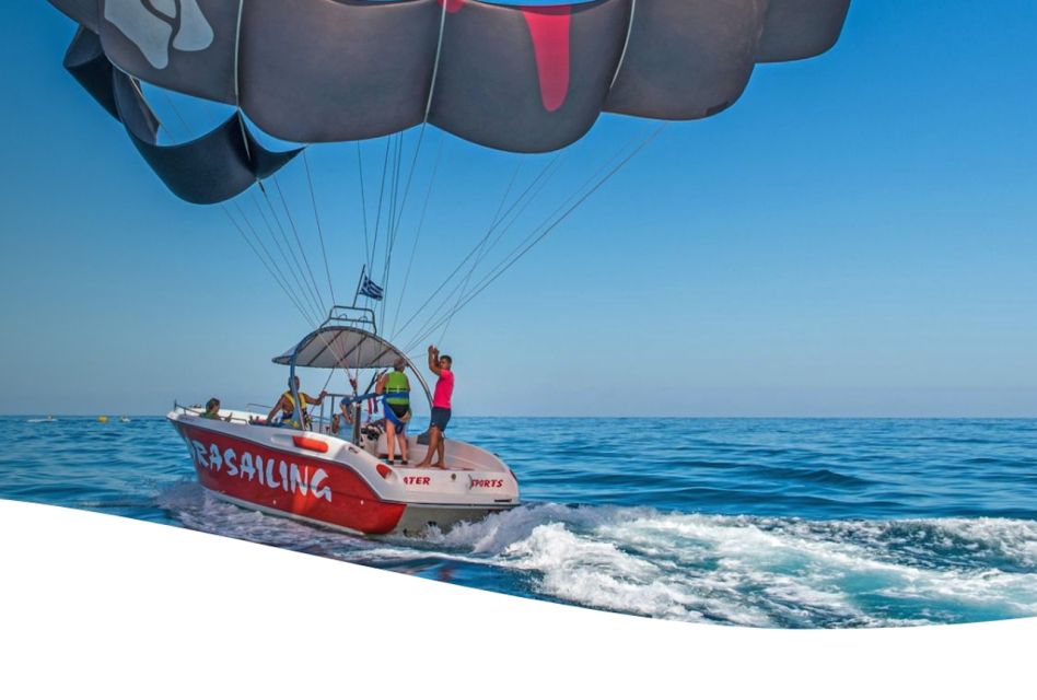 Rethymno Town: Sea Watersports Activities on the Beach - Rethymno Town beach: watersports right where the holiday happens
