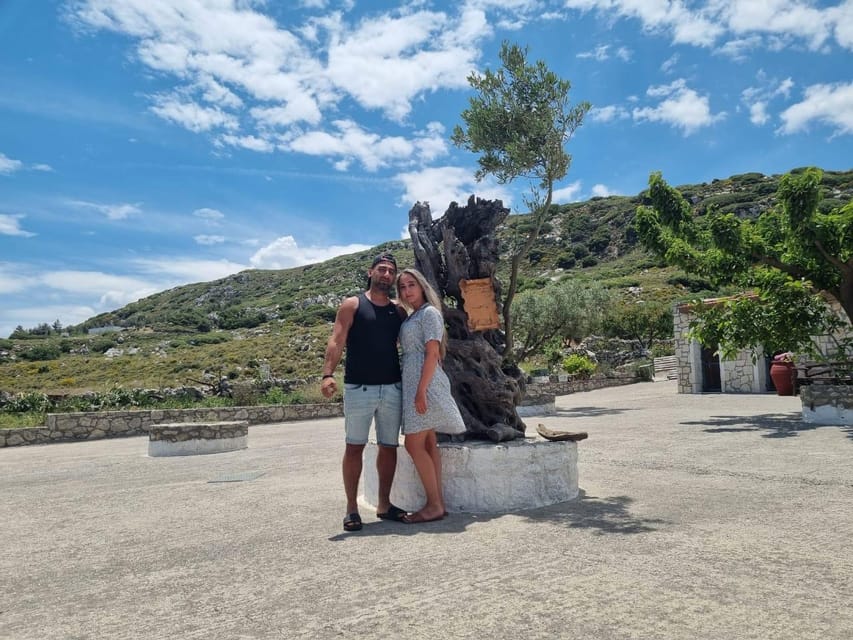 Safari: Juhtas mount,raki and wine distillery,explore crete - Skotino Cave: your first taste of Crete’s geology