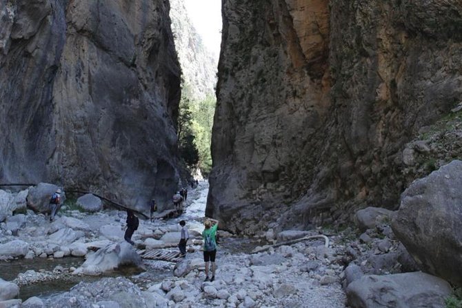 Samaria Gorge Trek: Full-Day Excursion from Heraklion with Guide - Why Samaria Gorge Is Worth the Long Day