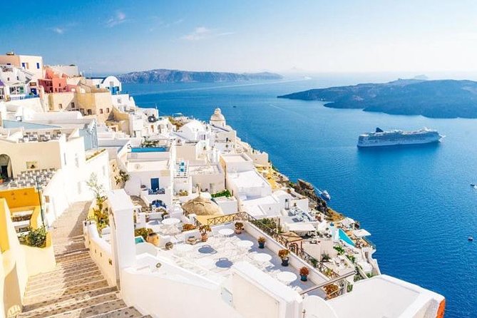 SANTORINI 1 day Guided Excursion with HIGHSPEED from CRETE - Oia: Your Two-Hour Window for the Most Famous Streets