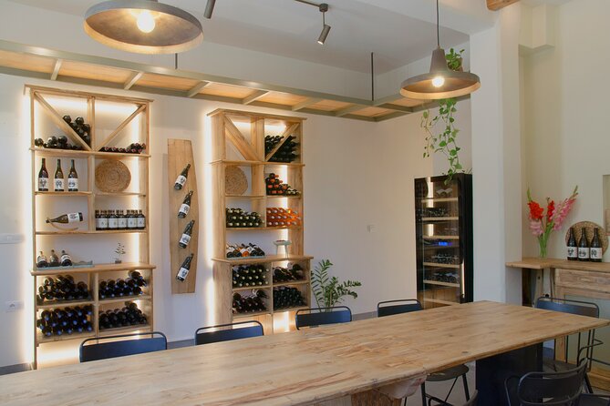 Small-Group Wine Tasting Activity in West Chania - The Flow of the Tasting: Five Wines, One Clear Plan