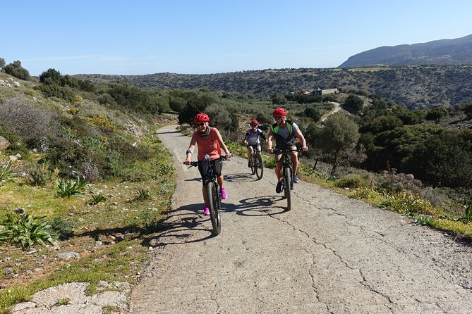 Small Villages and Cretan Nature. E-Bike tour - Getting Oriented at CyclingCreta in Analipsi