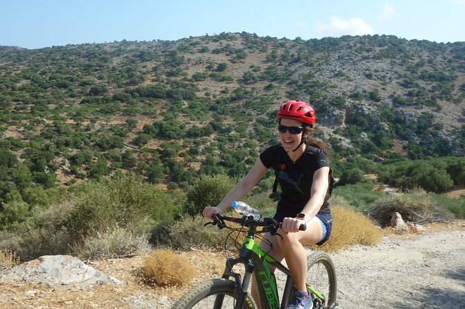 Small Villages and Cretan Nature. E-Bike tour - E-Bike Setup: Bosch Power, Helmets, and Off-Road Reality