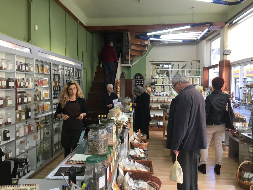 Tastings of Heraklion city - sightseeing walking tour - Raki, Wine, and Souvlaki: Drinks and Savory Bites That Match the City’s Pace