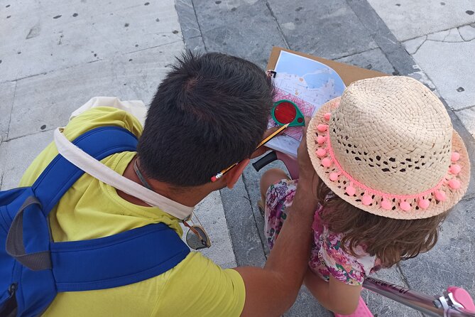 The Hunt of the Olympian Gods, scavenger hunt for families, prive - The Flow Through the City: How the Hunt Moves Between Stops