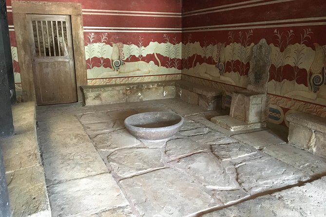 The Palace of Knossos with Skip-the-Line Ticket - Meeting Point and Time Slot Rules: The Part That Can Trip You Up