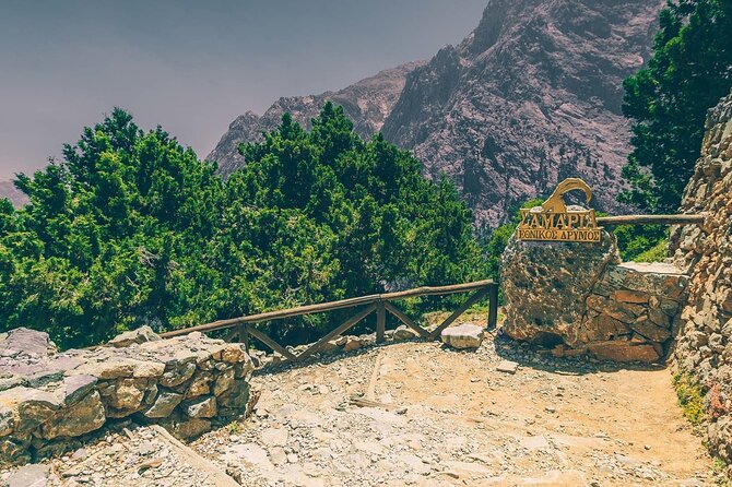 Your Tailored Samaria Tour That Nobody Will Believe. From Chania. - The Xyloskalo Start: Omalos Plateau Gives You Perspective Fast